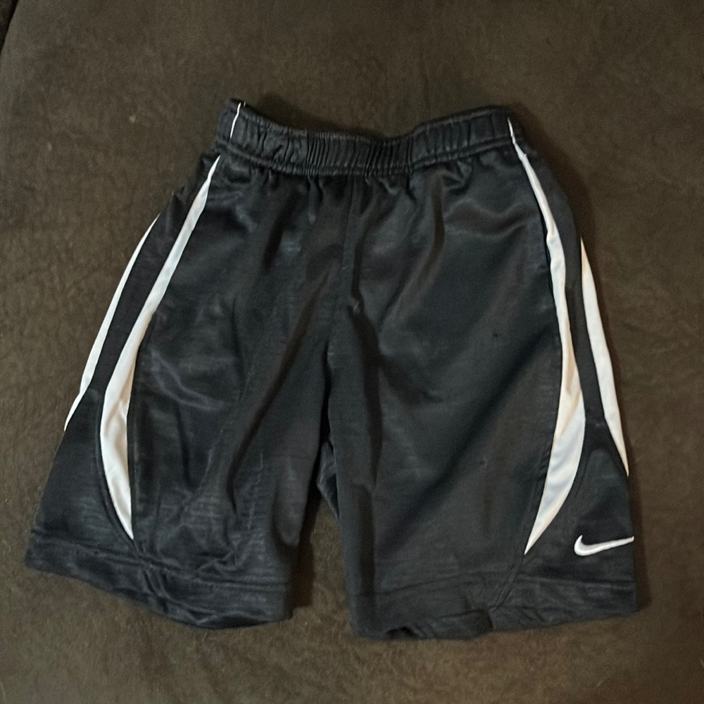 Nike boys 4t